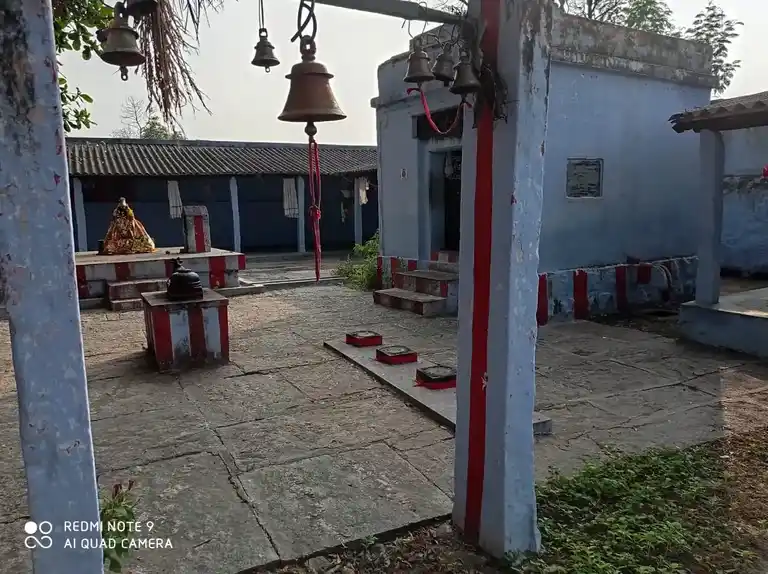 Arulmigu Uvari Ammachiyar Temple, Villur - 625707 Arulmigu Uvari Ammachiyar Temple, Villur - 625707, Madurai - Ancient Temple Architecture and History Image 2