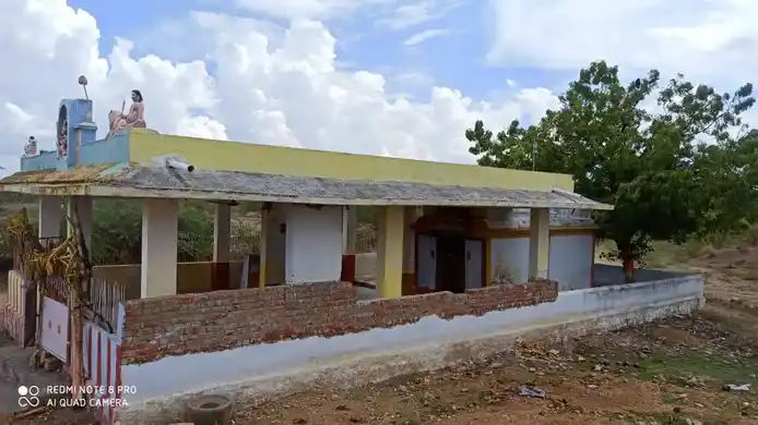 Arulmigu Uzhagamman Temple, Chokkarakudi - 628601 அருள்மிகு உலகம்மன் திருக்கோயில், Chokkarakudi - 628601, Thoothukudi - Ancient Temple Architecture and History Image 2