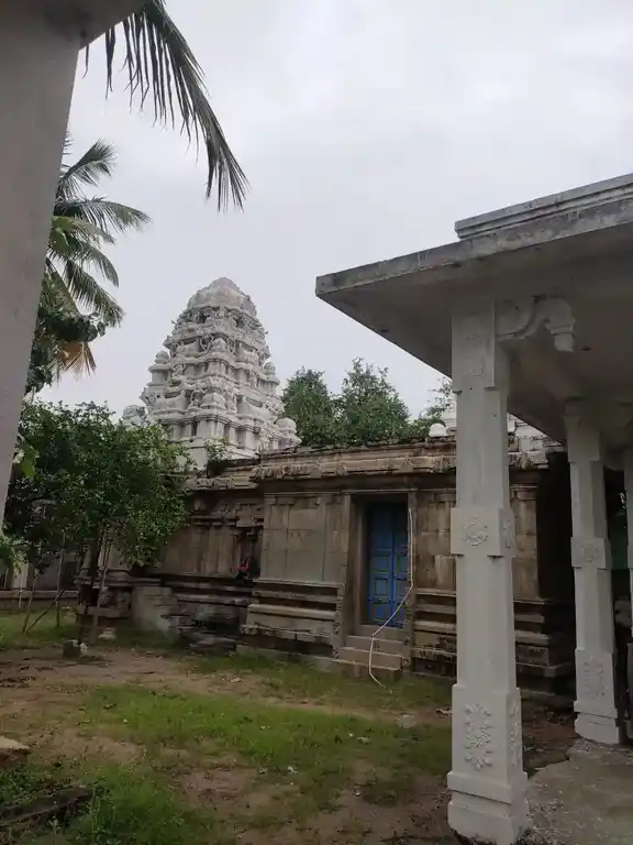 Arulmigu Vaaleeshwarar Temple, Kammankadu - 614616 Temple