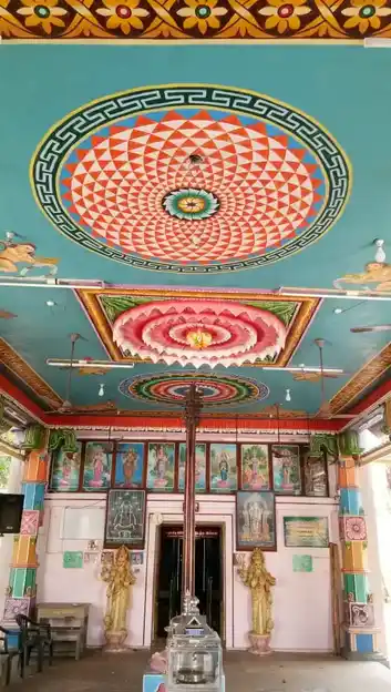 Arulmigu Vaalmel Nadanthamman Temple, Near Bus Stand, Ilayankudi - 630702 அருள்மிகு வாள்மேல்நடந்தம்மன் திருக்கோயில், Near Bus Stand, Ilayankudi - 630702, Sivagangai - Ancient Temple Architecture and History Image 5