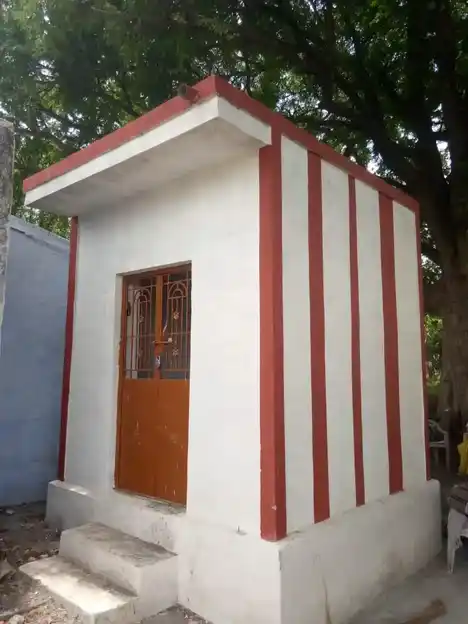 Arulmigu Vada Bhathra Kaliamman Temple, Karuvalur - 641670 அருள்மிகு வடபத்ரகாளியம்மன் திருக்கோயில், Karuvalur - 641670, Tiruppur - Ancient Temple Architecture and History Image 4