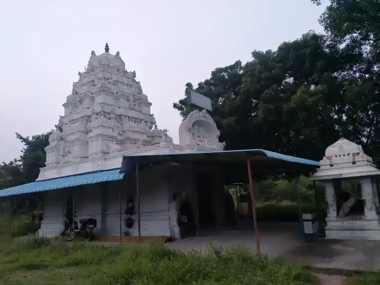Arulmigu Vadagakaueeswarar Temple, Aathur - 603310 அருள்மிகு வடகலையீஸ்வரர் திருக்கோயில், Aathur - 603310, Chengalpattu - Ancient Temple Architecture and History Image 4