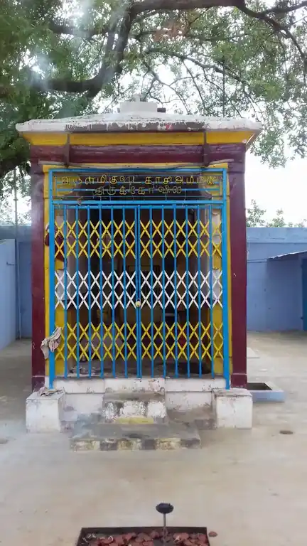 Arulmigu Vadakasiamman Temple, Out Side Of The Village, Thiruvettanallur - 627855 அருள்மிகு வடகாசிஅம்மன் திருக்கோயில், Out Side Of The Village, Thiruvettanallur - 627855, Tenkasi - Ancient Temple Architecture and History Image 2
