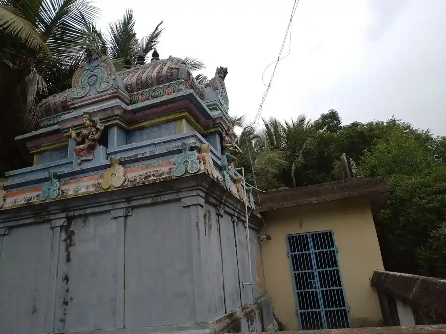 Arulmigu Vadakku Pidaariyamman Temple, Atchuthamnagalam - 610105 அருள்மிகு வடக்கு பிடாரியம்மன் கோயில், Atchuthamnagalam, Atchuthamnagalam - 610105, Thiruvarur - Ancient Temple Architecture and History Image 5