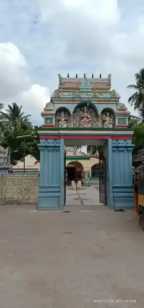 Arulmigu Vadakku Throwpathiamman Temple, Velippalayam - 611001 Temple