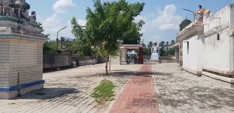 Arulmigu Vadakku Vasal Selli Amman Temple, Kalappur - 630501 Temple