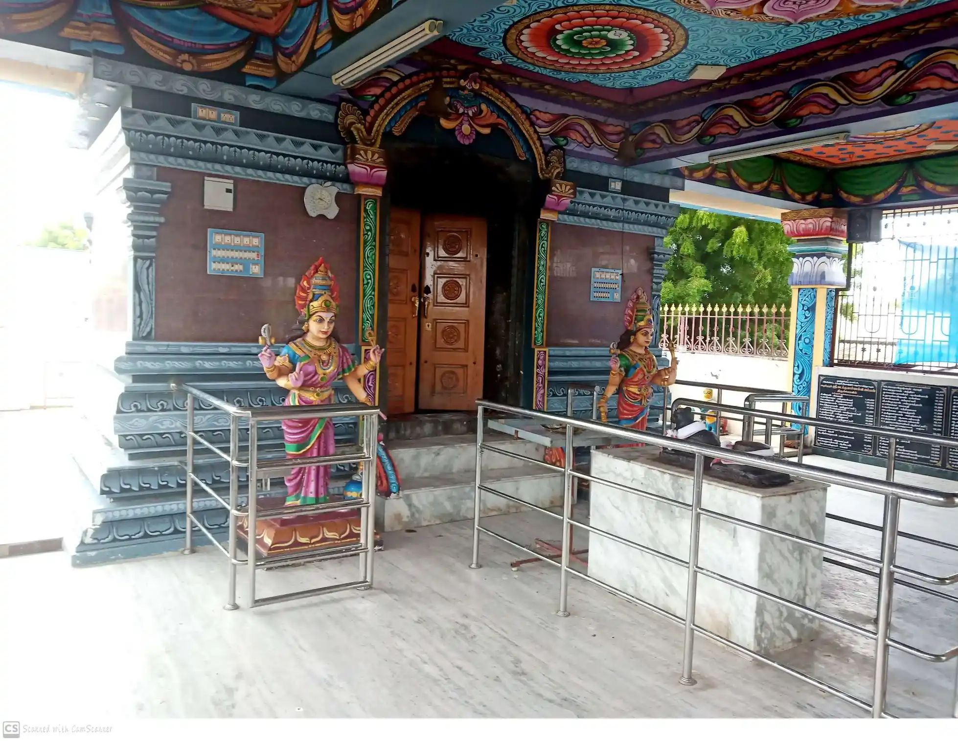 Arulmigu Vadakkuva Selliamman Temple, Kallukumi - 628904 அருள்மிகு வடக்குவாச்செல்லியம்மன் திருக்கோயில், Kallukumi - 628904, Thoothukudi - Ancient Temple Architecture and History Image 3