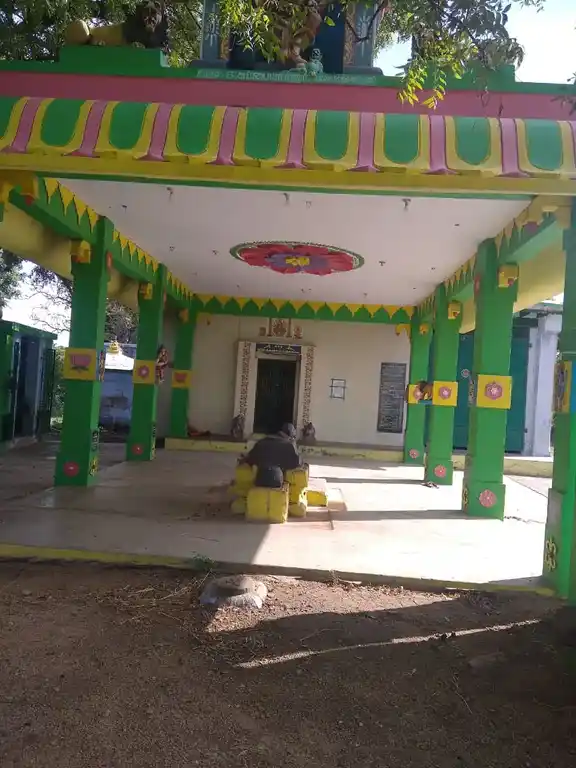 Arulmigu Vadakkuvaa Selvi Amman And Rudra Selvi Amman Temple, Cheranmahadevi - 627414 அருள்மிகு வடக்கு வாச்செல்வி மற்றும் ருத்ராசெல்வி அம்மன் திருக்கோயில், Cheranmahadevi - 627414, Tirunelveli - Ancient Temple Architecture and History Image 3