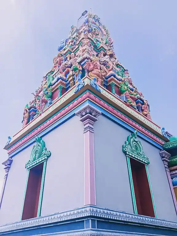 Arulmigu Vadakkuvachelliaramman Temple, Nedunkulam, Nedunkulam - 626138 அருள்மிகு வடக்கு வாச் செல்லியம்மன் திருக்கோயில், நெடுங்குளம், நெடுங்குளம் - 626138, Virudhunagar - Ancient Temple Architecture and History Image 4