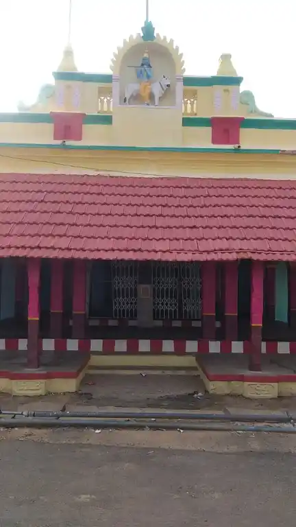 Arulmigu Vadakkuvasal Cellaeamman Temple, Poruppumettupatti - 625529 அருள்மிகு வடக்கு வாசல் செல்லியம்மன் திருக்கோயில், Poruppumettupatti - 625529, Madurai - Ancient Temple Architecture and History Image 3