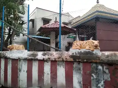 Arulmigu Vadaku Kottai Muniyandavar Temple, Thirukkatupalli - 613104 அருள்மிகு வடக்கு கோட்டை முனியான்டவர் திருக்கோவில், Thirukkatupalli - 613104, Thanjavur - Ancient Temple Architecture and History Image 4
