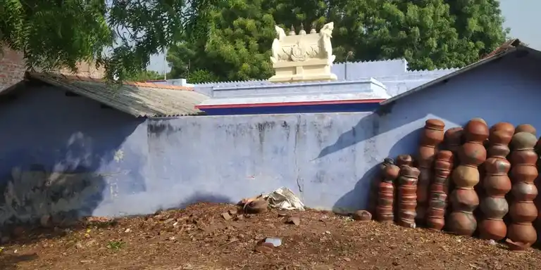 Arulmigu Vadakuva Selliamman Temple, Vellaram - 628401 அருள்மிகு வடக்குவாச் செல்வியம்மன் திருக்கோயில், Vellaram - 628401, Thoothukudi - Ancient Temple Architecture and History Image 2