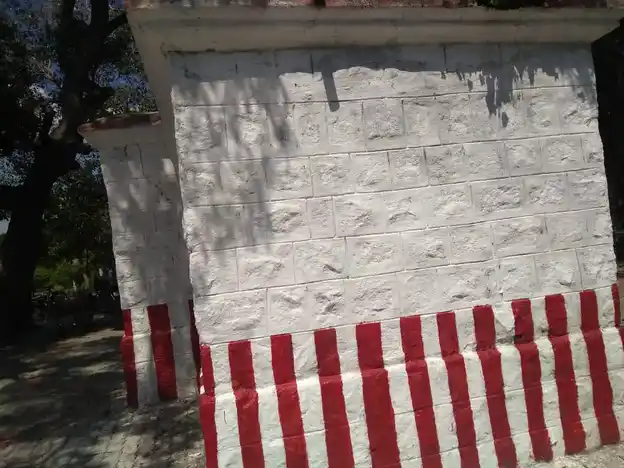 Arulmigu Vadakuvai Selliamman Temple, Karadikal - 625514