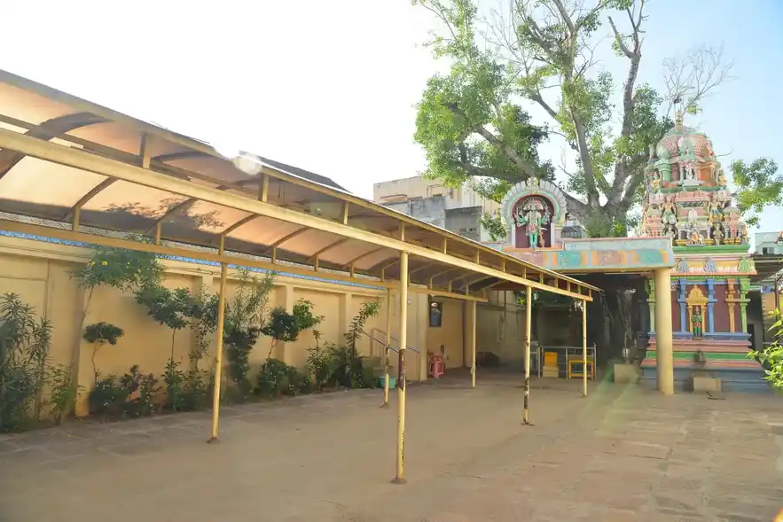 Arulmigu Vadakuvasal Hanuman Temple, Simmakal, Madurai - 625001 அருள்மிகு வடக்குவாசல் அனுமன் திருக்கோவில், சிம்மக்கல், மதுரை - 625001, Madurai - Ancient Temple Architecture and History Image 3