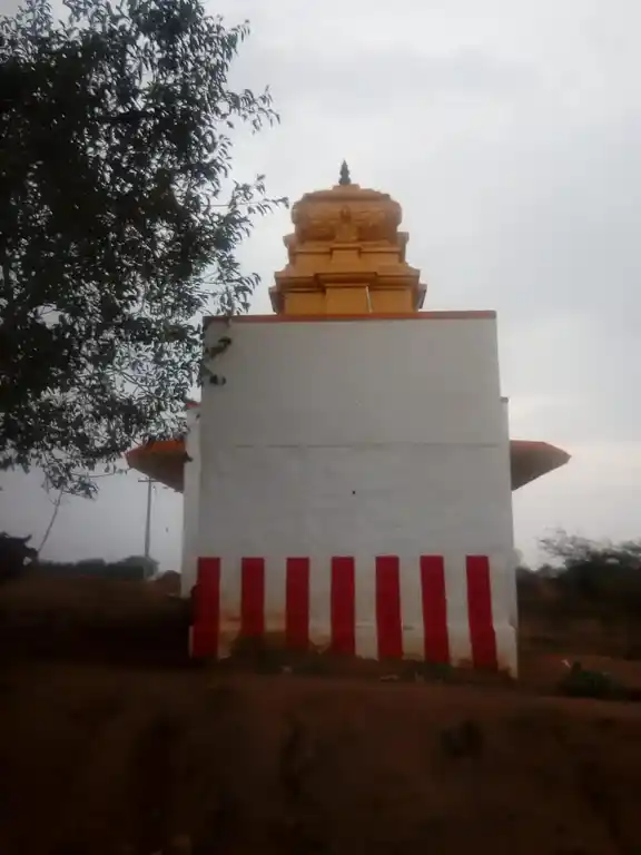 Arulmigu Vadamalai Vinayagar Temple, Out Side Of The Village, K.Marudhapuram - 627756 அருள்மிகு வடமலைவிநாயகர் திருக்கோயில், Out Side Of The Village, K.Marudhapuram - 627756, Tenkasi - Ancient Temple Architecture and History Image 4