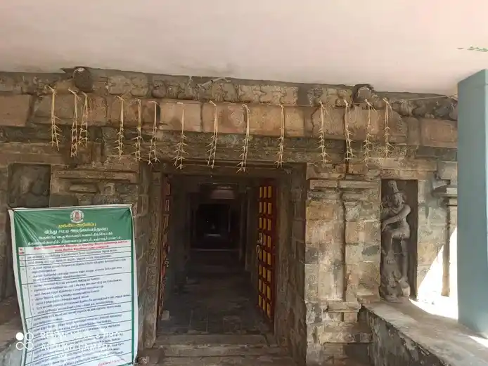 Arulmigu Vadamulaswarar Temple, Thiruvalampollil - 613103 அருள்மிகு வடமுலேசுவரர் திருக்கோயில், Thiruvalampollil - 613103, Thanjavur - Ancient Temple Architecture and History Image 3