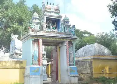 Arulmigu Vadapathira Kaliyamman Temple, Thirunageswaram - 612204