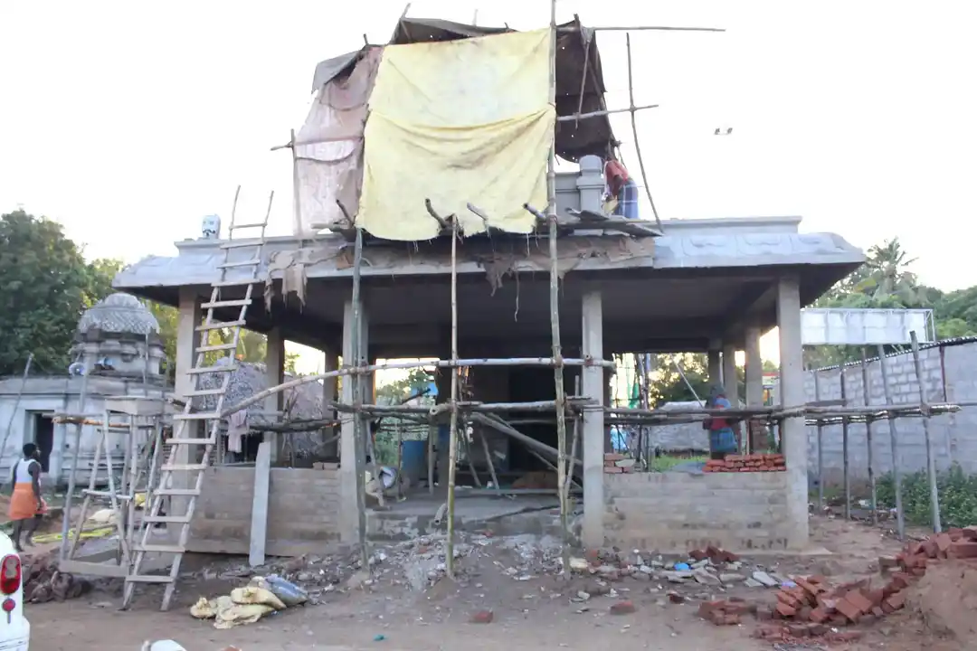 Arulmigu Vadapathra Kaliyamman, Mariyamman, Thiroupathyamman Temple, Thirumangalakudi - 612102 அருள்மிகு வடபத்ரகாளியம்மன் திருக்கோயில், திருமங்கலக்குடி - 612102, Thanjavur - Ancient Temple Architecture and History Image 3