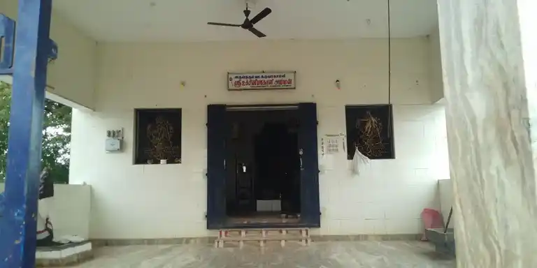 Arulmigu Vaddakkuva Seliamman & Uchinimahaliamman Temple, Village North Side, Mannar Kovil - 627413