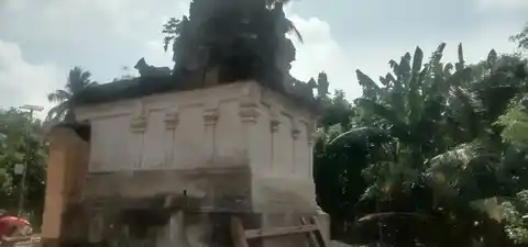 Arulmigu Vadivalahiyamman Varadharajaperumal Mariyamman Selvavinayagar Temple, Manakkal - 612701 அருள்மிகு வடிவழகியம்மன், வரதராஜப்பெருமாள், மாரியம்மன், செல்வவிநாயகர் திருக்கோயில், Manakkal - 612701, Thiruvarur - Ancient Temple Architecture and History Image 13