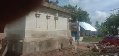 Arulmigu Vadivalahiyamman Varadharajaperumal Mariyamman Selvavinayagar Temple, Manakkal - 612701 அருள்மிகு வடிவழகியம்மன், வரதராஜப்பெருமாள், மாரியம்மன், செல்வவிநாயகர் திருக்கோயில், Manakkal - 612701, Thiruvarur - Ancient Temple Architecture and History Image 17