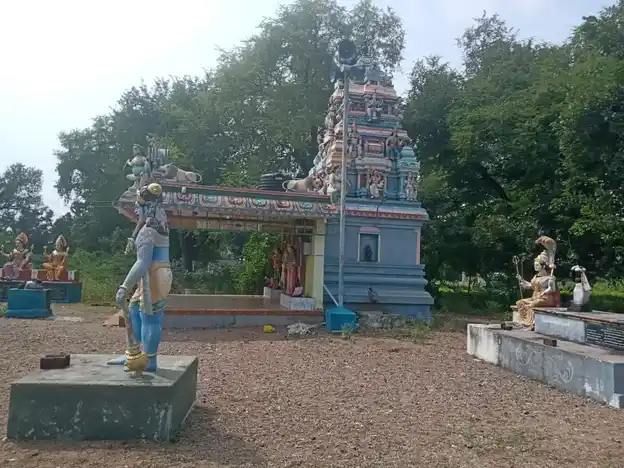 Arulmigu Vadukachiamman Temple, Viraganur - 636116 Arulmigu Vadukachiamman Temple, Viraganur - 636116, Salem - Ancient Temple Architecture and History Image 2