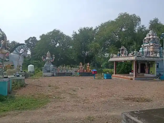 Arulmigu Vadukachiamman Temple, Viraganur - 636116 Arulmigu Vadukachiamman Temple, Viraganur - 636116, Salem - Ancient Temple Architecture and History Image 3