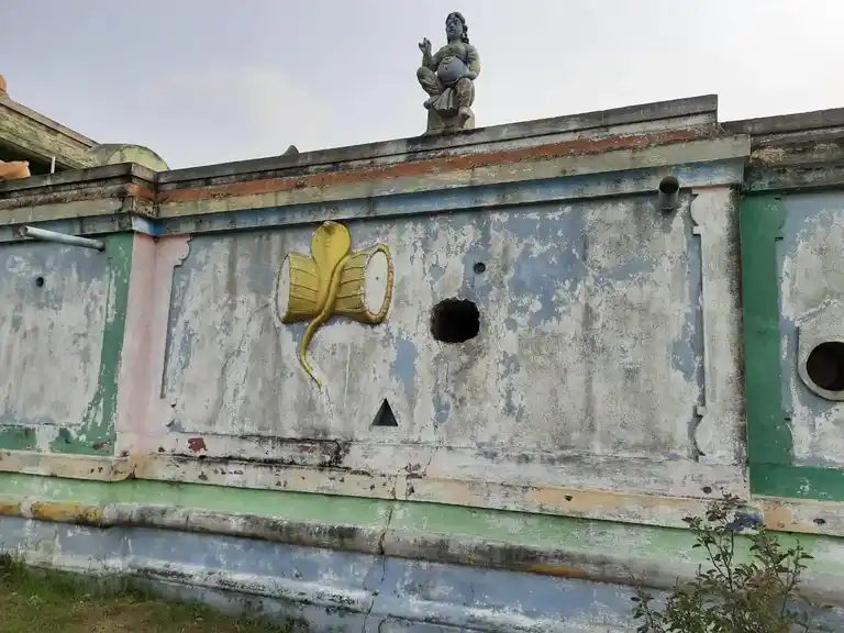 Arulmigu Vadukathaamman Temple, End Of The Village, Arumanthai - 601204