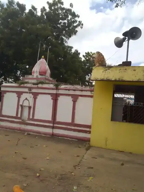 Arulmigu Vaduvathamman Temple, Adhannanchri - 601301 அருள்மிகு வடுவாத்தம்மன் திருக்கோயில், Adhannanchri - 601301, Kancheepuram - Ancient Temple Architecture and History Image 3