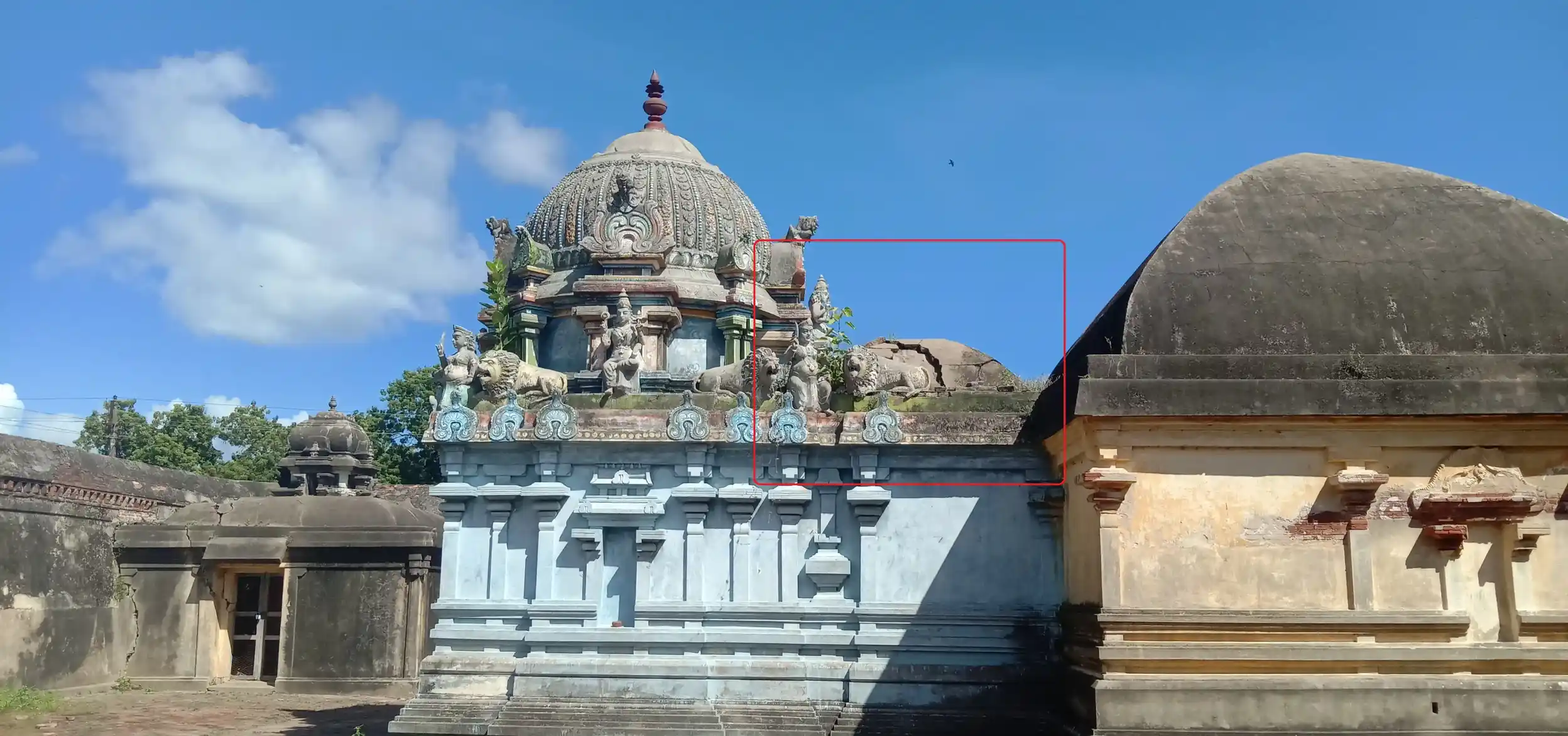 Arulmigu Vageeswara Swamy Temple, Peruncherry - 609404 அருள்மிகு வாகீசுவர சுவாமி திருக்கோயில், பெருஞ்சேரி, பெருஞ்சேரி - 609404, Mayiladuthurai - Ancient Temple Architecture and History Image 3