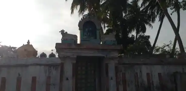 Arulmigu Vaigunda Perumal Temple, Elaneer Kundram - 604401 Arulmigu Vaigunda Perumal Temple, Elaneer Kundram - 604401, Tiruvannamalai - Ancient Temple Architecture and History Image 5