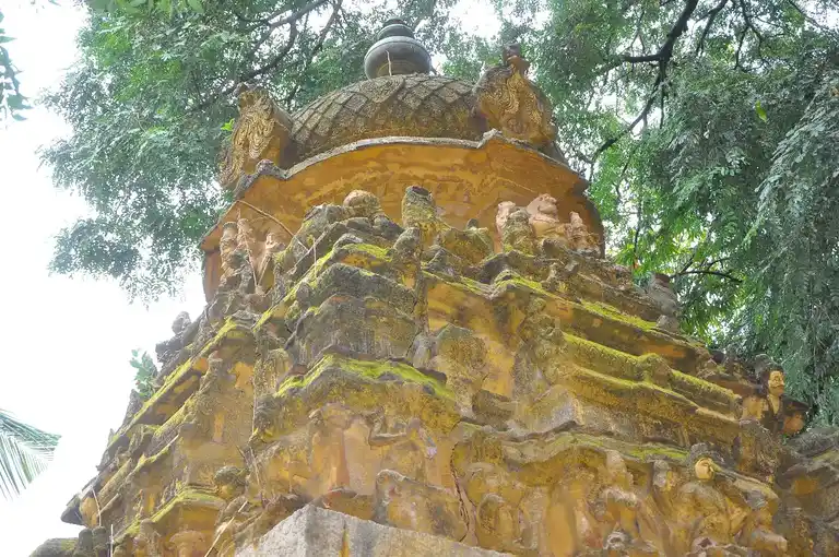 Arulmigu Vaigunda Perumal Temple, Ottapidaram - 628401 அருள்மிகு வைகுண்ட பெருமாள் திருக்கோயில், Ottapidaram - 628401, Thoothukudi - Ancient Temple Architecture and History Image 5