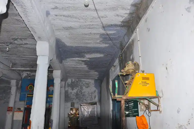 Arulmigu Vaigunda Perumal Temple, Ottapidaram - 628401 அருள்மிகு வைகுண்ட பெருமாள் திருக்கோயில், Ottapidaram - 628401, Thoothukudi - Ancient Temple Architecture and History Image 8