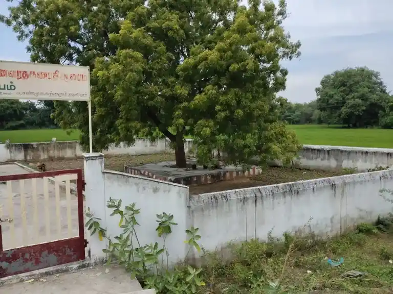 Arulmigu Vaikaalkarai Vinayagar Temple, Manakuppam - 607203 அருள்மிகு வாய்க்கால்கரை விநாயகர் திருக்கோயில், Manakuppam - 607203, Viluppuram - Ancient Temple Architecture and History Image 2