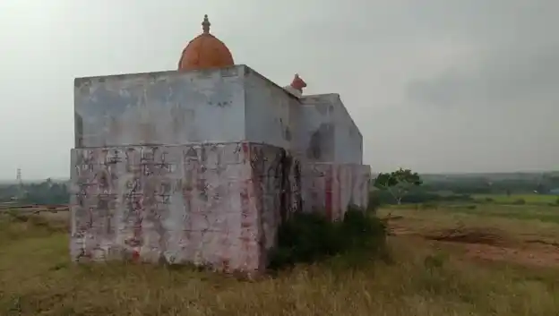 Arulmigu Vairaperumal Temple, Palaiyam - 624620 அருள்மிகு வைரப்பெருமாள் திருக்கோயில், Palaiyam - 624620, Dindigul - Ancient Temple Architecture and History Image 2