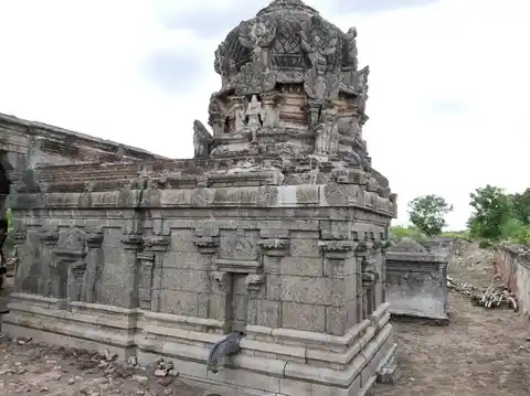Arulmigu Vaithiyanatha Swami and Varaharaja Perumal Temple, Rettakuriji - 606304 அருள்மிகு கைத்தவநாதீஸ்வரர் மற்றும் வரதராஜப்பெருமாள் திருக்கோயில், ரெட்டகுறிஞ்சி - 606304, Cuddalore - Ancient Temple Architecture and History Image 6
