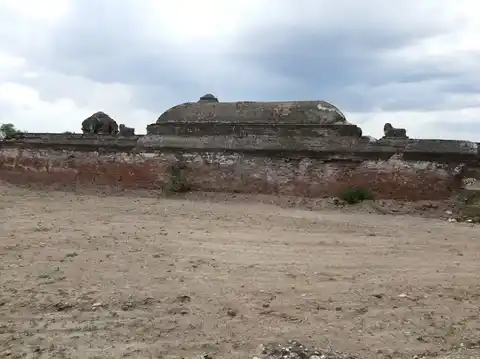 Arulmigu Vaithiyanatha Swami and Varaharaja Perumal Temple, Rettakuriji - 606304 அருள்மிகு கைத்தவநாதீஸ்வரர் மற்றும் வரதராஜப்பெருமாள் திருக்கோயில், ரெட்டகுறிஞ்சி - 606304, Cuddalore - Ancient Temple Architecture and History Image 8