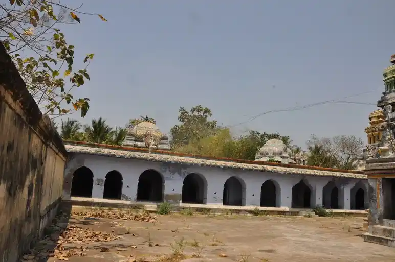 Arulmigu Vajradhambeswara Swamy Temple, Keezhakattur - 609807 அருள்மிகு வஜ்ரதம்பேஸ்வரர் சுவாமி திருக்கோயில், Keezhakattur - 609807, Thanjavur - Ancient Temple Architecture and History Image 8