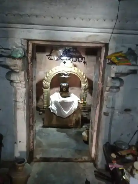 Arulmigu Vajrakandishwarar Temple, Veeramangudi - 613204