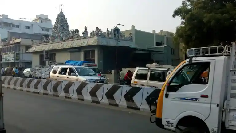 Arulmigu Valamburi Vinayagar Temple, Erode - 638001 அருள்மிகு வலம்புரி விநாயகர் திருக்கோயில், Erode - 638001, Erode - Ancient Temple Architecture and History Image 2