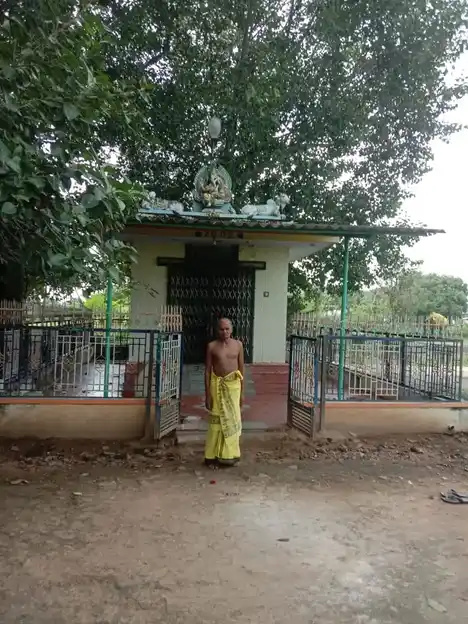 Arulmigu Valampuri Vinayagar Temple, Kondampatti, Muthukappatty - 637405