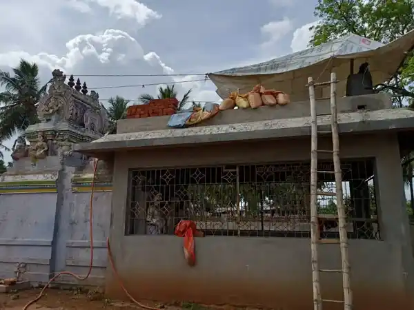 Arulmigu Valampuriyamman Temple, Govindampalayam, Thathayangarpatty - 637014 அருள்மிகு வலம்புரி அம்மன் திருக்கோயில், Thathayangarpatty - 637014, Namakkal - Ancient Temple Architecture and History Image 3