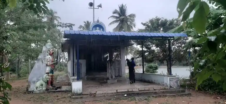 Arulmigu Valamutaiyar Temple, Paravakottai - 614015