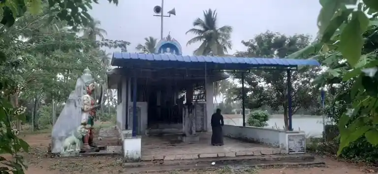 Arulmigu Valamutaiyar Temple, Paravakottai - 614015 அருள்மிகு வளமுடையஅய்யனார் திருக்கோயில், Paravakottai - 614015, Thiruvarur - Ancient Temple Architecture and History Image 5