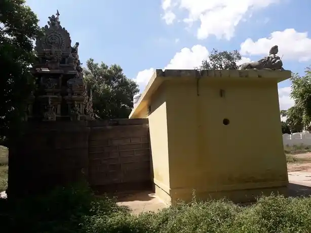 Arulmigu Valangiyamman Temple, Near Railway Stationthotakurichi, Thotakurichi - 639001 Arulmigu Valangiyamman Temple, Near Railway Stationthotakurichi, Thotakurichi - 639001, Karur - Ancient Temple Architecture and History Image 6