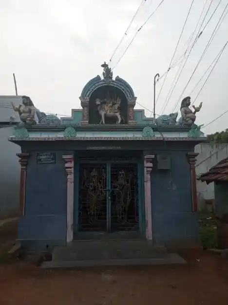 Arulmigu Valansuzhi Vinayakar Temple, Thiruvattadurai - 606111 Temple