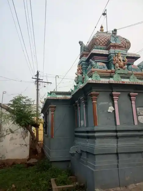 Arulmigu Valansuzhi Vinayakar Temple, Thiruvattadurai - 606111 Arulmigu Valansuzhi Vinayakar Temple, Thiruvattadurai - 606111, Cuddalore - Ancient Temple Architecture and History Image 4
