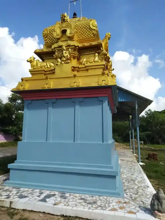 Arulmigu Valapillaiyur Temple, Puthur - 609108 அருள்மிகு வெள்ளபிள்ளையார் திருக்கோயில், Puthur - 609108, Nagapattinam - Ancient Temple Architecture and History Image 2