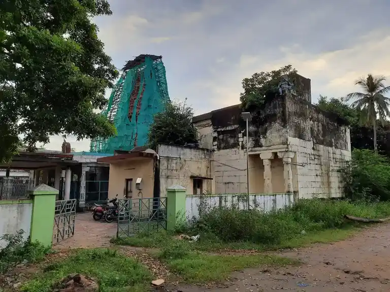 Arulmigu Valarolieswarar And Vairavaswamy Temple, Vairavanpatti - 630212 அருள்மிகு வளரொளீஸ்வரர் என்ற வைரவசாமி திருக்கோயில், Vairavanpatti - 630212, Sivagangai - Ancient Temple Architecture and History Image 3