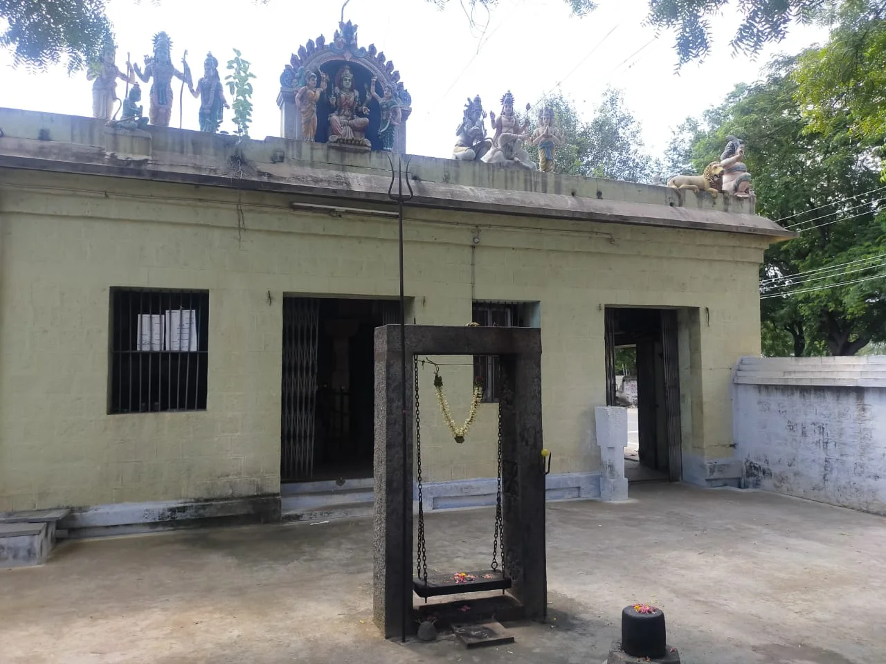 அருள்மிகு வலையபாளையம் மாரியம்மன் திருக்கோயில், Athani, அந்தியூர் - 638502 - Main View